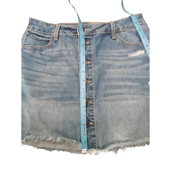Mudd Skirt Womens Juniors 9 Blue Denim Button Front Distressed Raw Hem - Picture 6 of 6